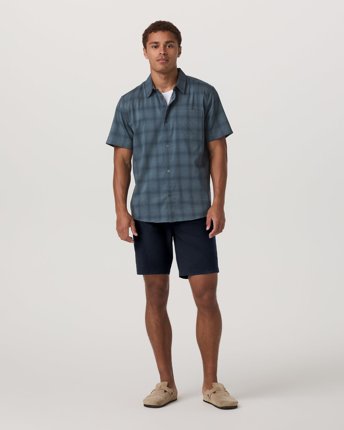 Short Sleeve Plaid Button Down Shirt Men's Abyss Shirt | Vuori online - US 2640