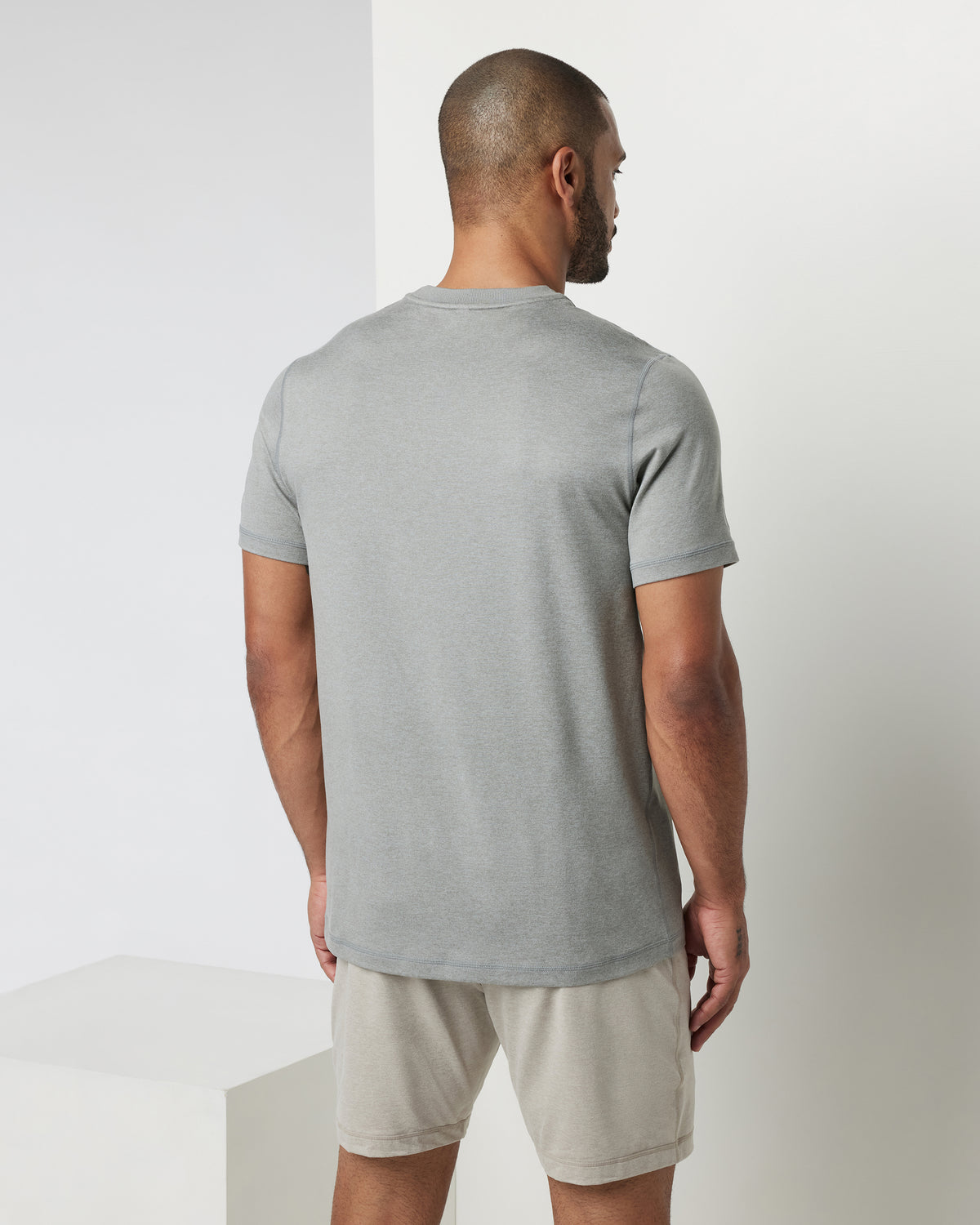 Short Sleeve Ponto Performance Tee Driftwood Heather | Vuori shop - US 4383