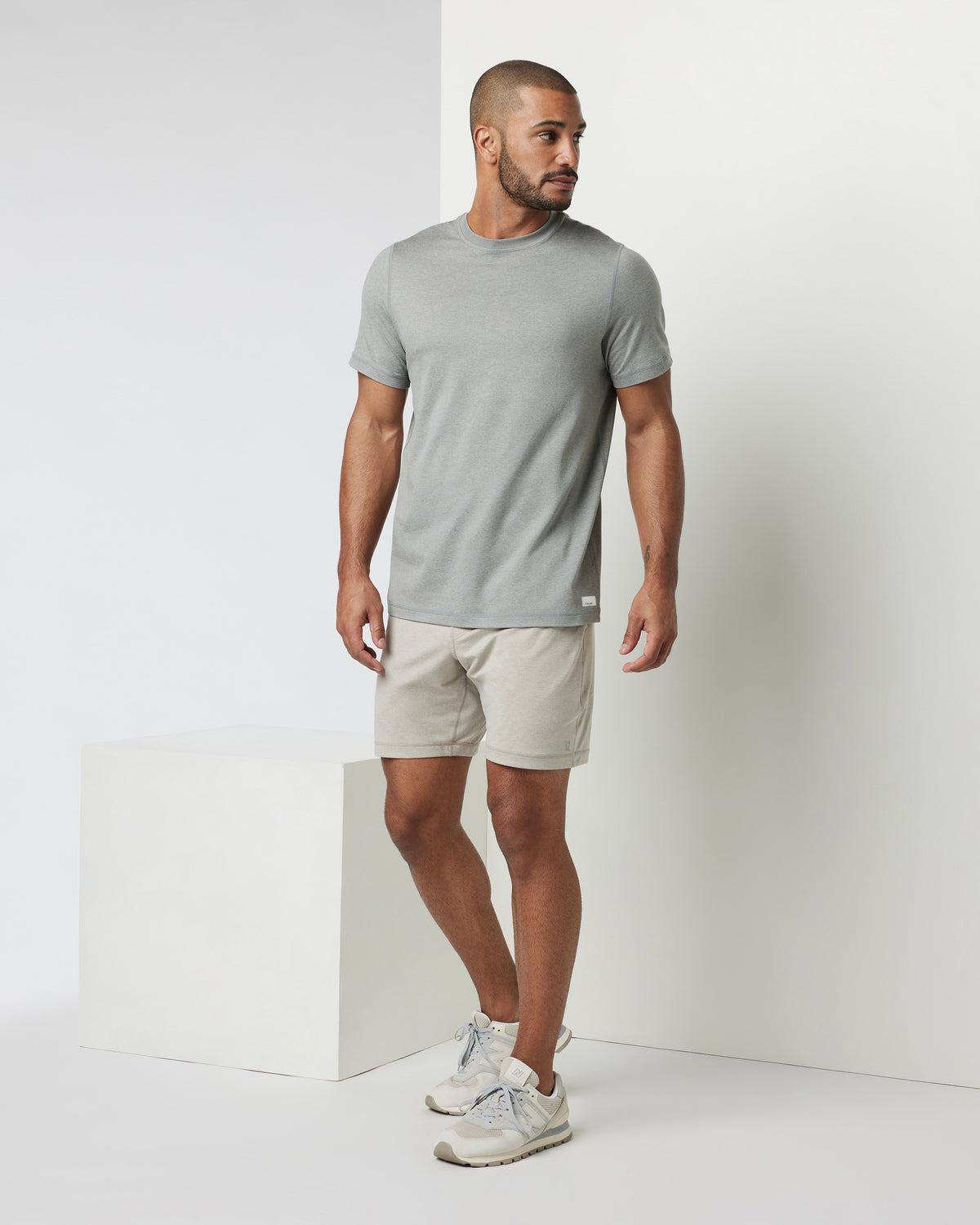 Short Sleeve Ponto Performance Tee Driftwood Heather | Vuori shop - US 4383