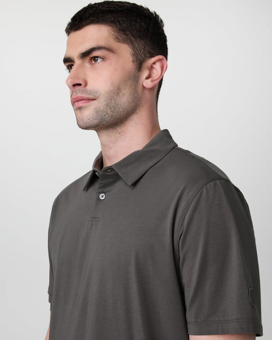 Short Sleeve Feather Polo Warm Grey | Vuori online - US 2819