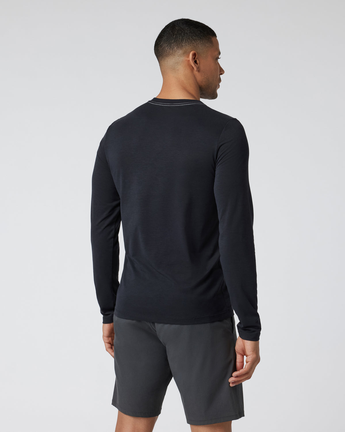 Long Sleeve Current Tech Tee Black T-Shirt | Vuori onsale - US 7875