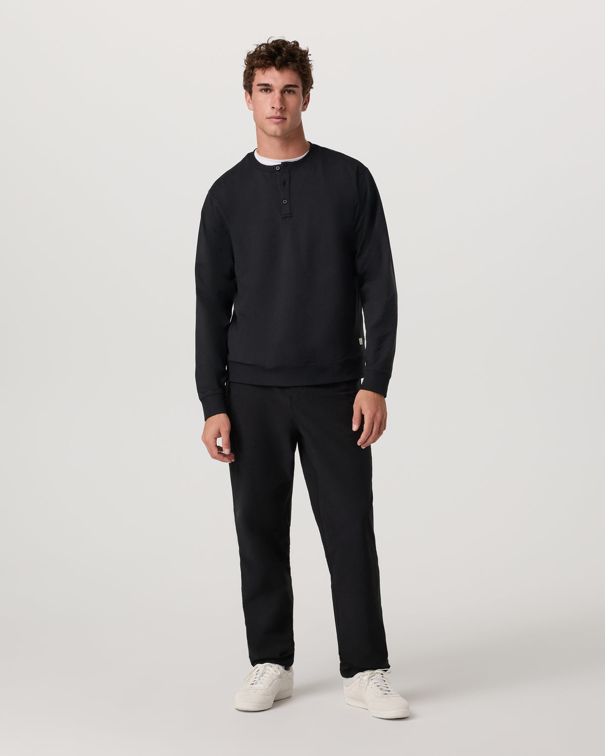 Long Sleeve Coronado Henley - Relaxed Black Heather | Vuori for sale - US 3724