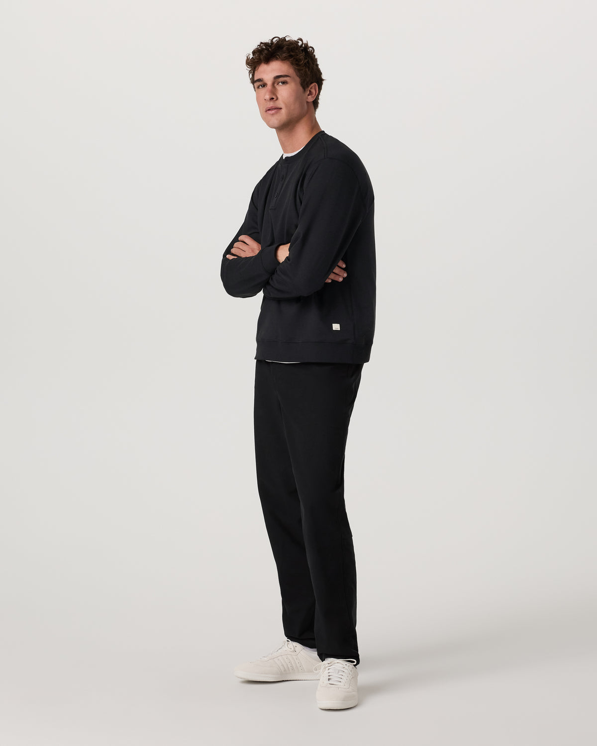 Long Sleeve Coronado Henley - Relaxed Black Heather | Vuori for sale - US 3724