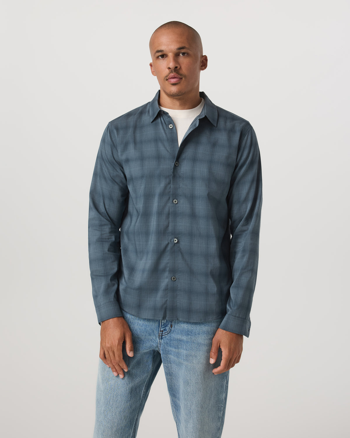 Long Sleeve Plaid Button Down Shirt Men's Abyss Shirt | Vuori sale - US 3538