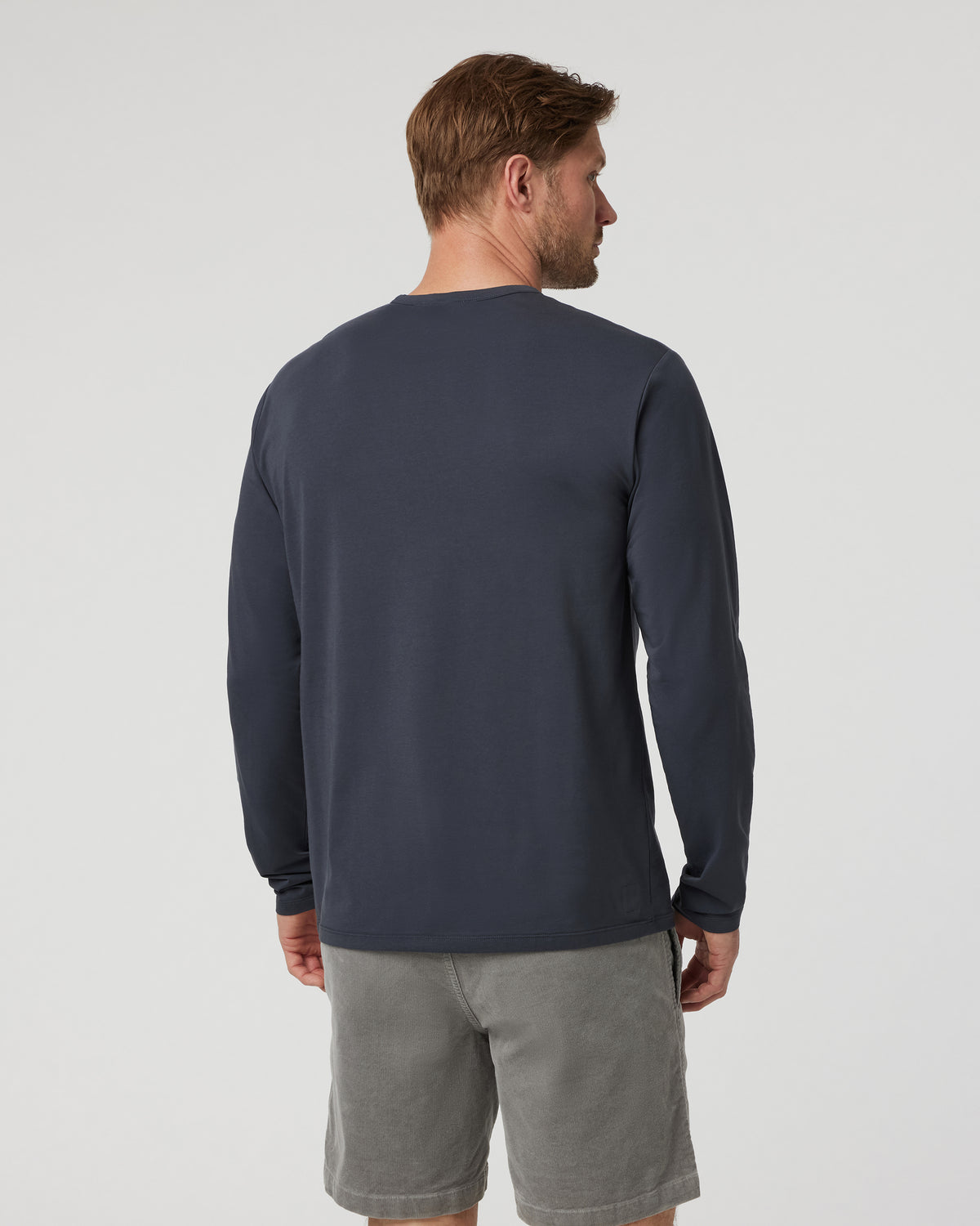 Long Sleeve Men's Feather Tee Navy | Vuori for sale - US 8777