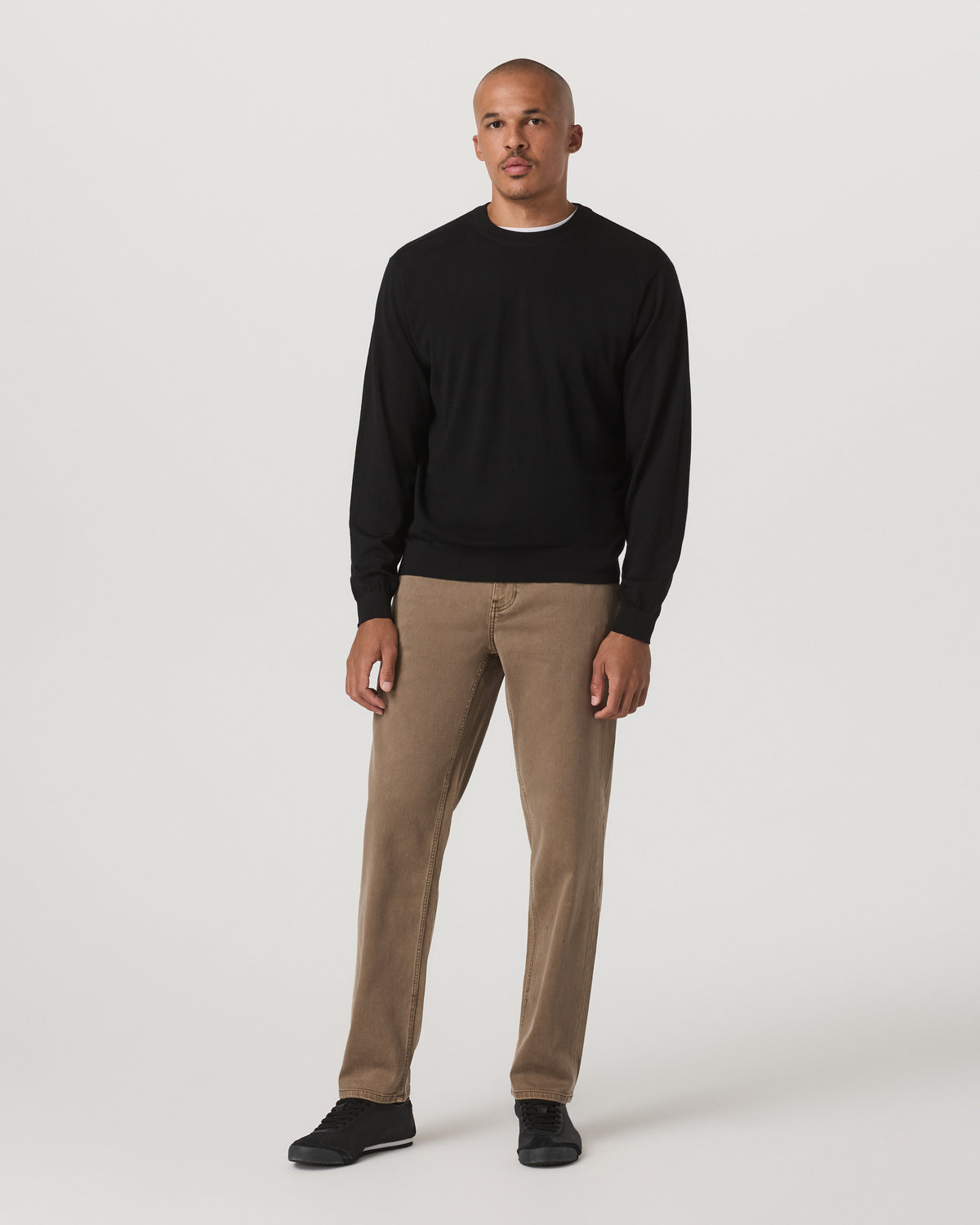 Merino Fine Gauge Wool Sweater Men's Black Sweater | Vuori for sale - US 8731