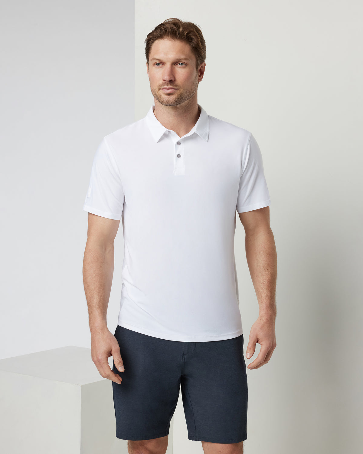 Strato Tech Polo Men's White Athletic Polo | Vuori onsale - US 6729