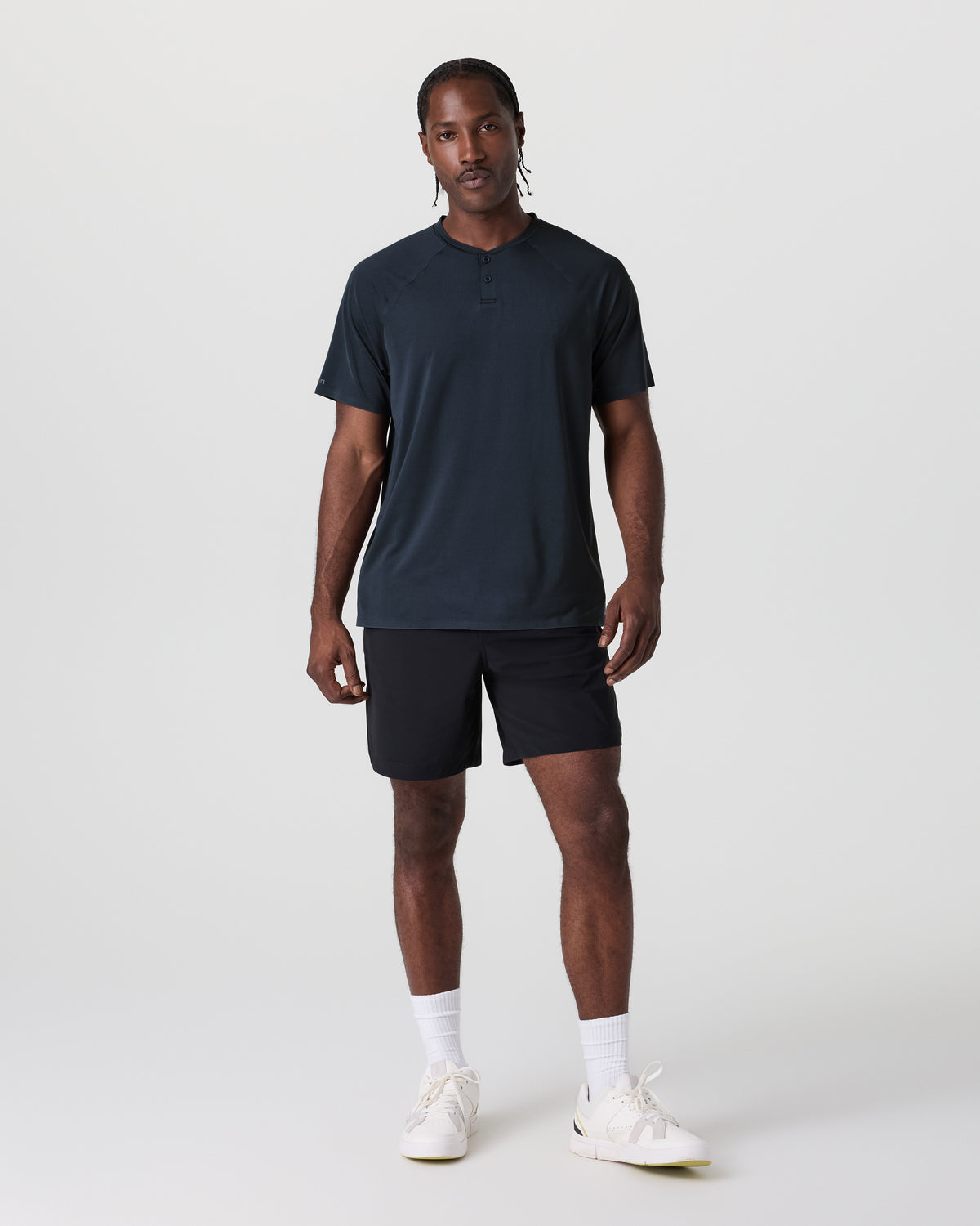 Short Sleeve Viewpoint Henley Navy | Vuori outlet - US 3873
