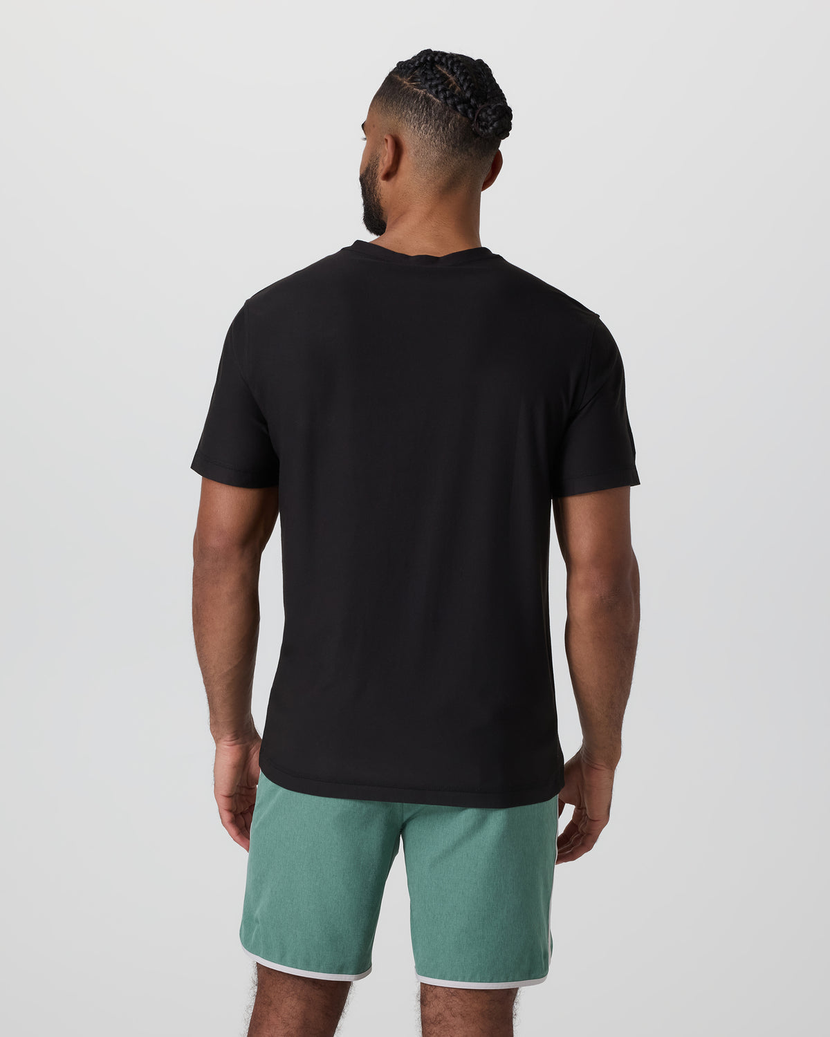 Strato Tech V-Neck Tee Black Workout Shirt | Vuori shop - US 8739