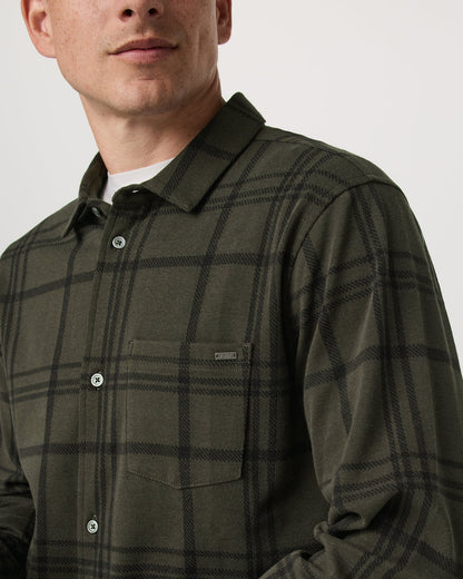 Seaview Plaid Button Down Shirt Dark Oregano Shirt | Vuori for sale - US 4443