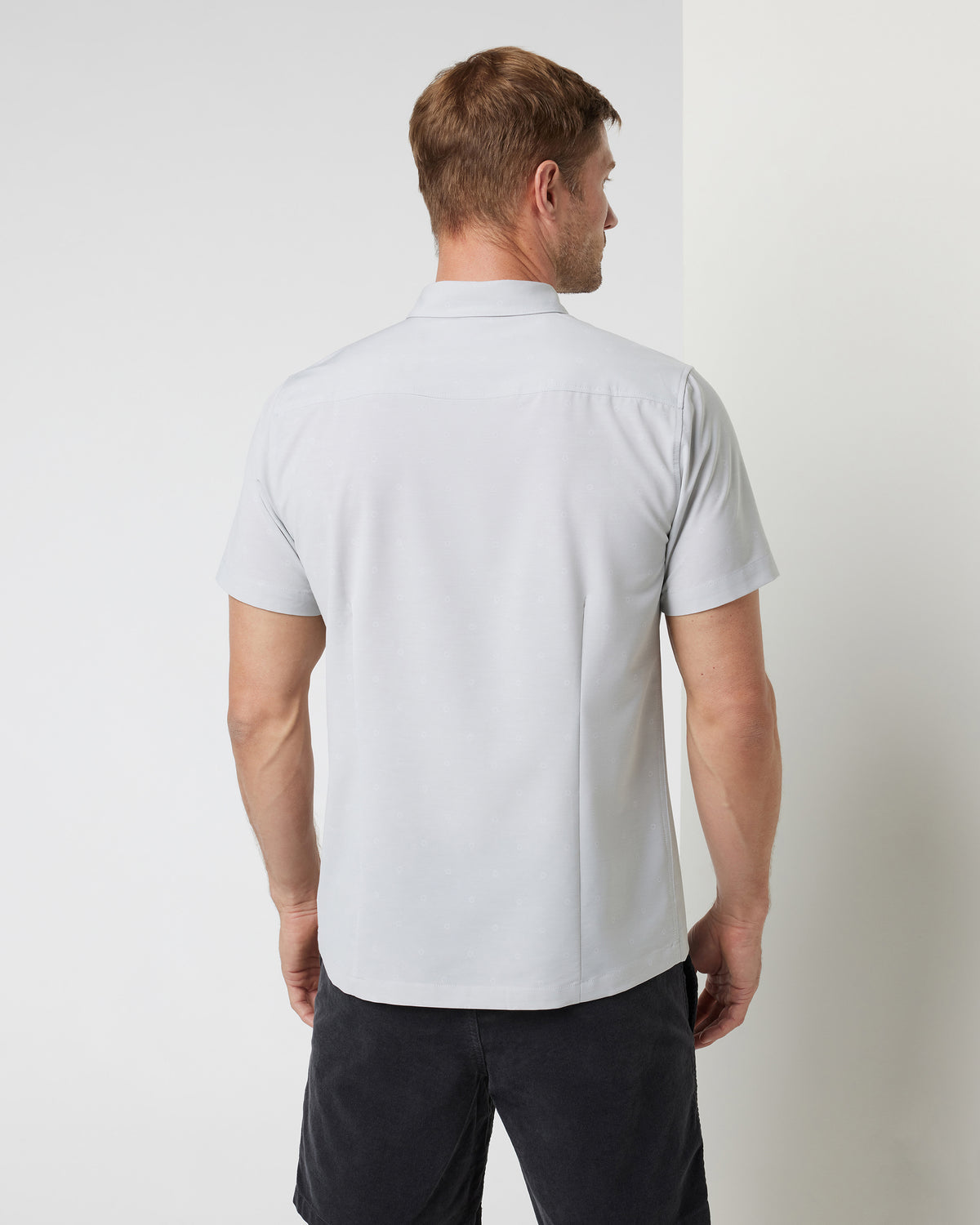 Short Sleeve Bridge Button Down Vapor Dot | Vuori sale - US 6925