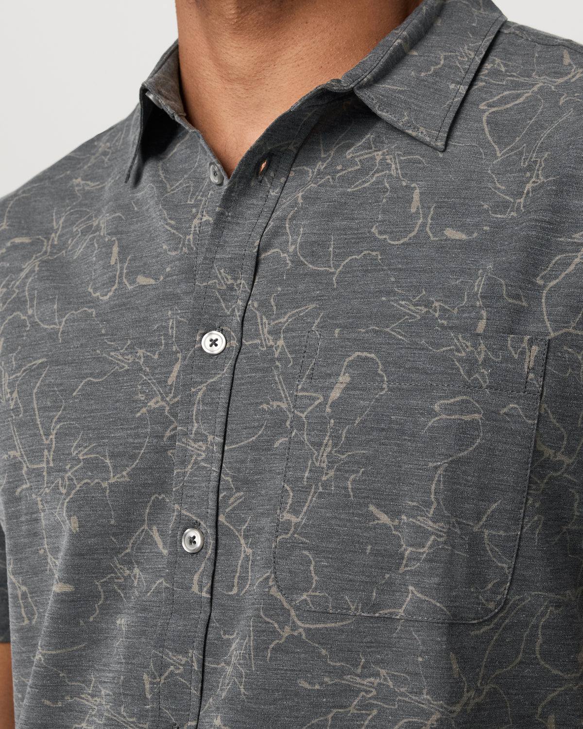 Short Sleeve Bridge Button Down Men's Root Shirt | Vuori online - US 3170
