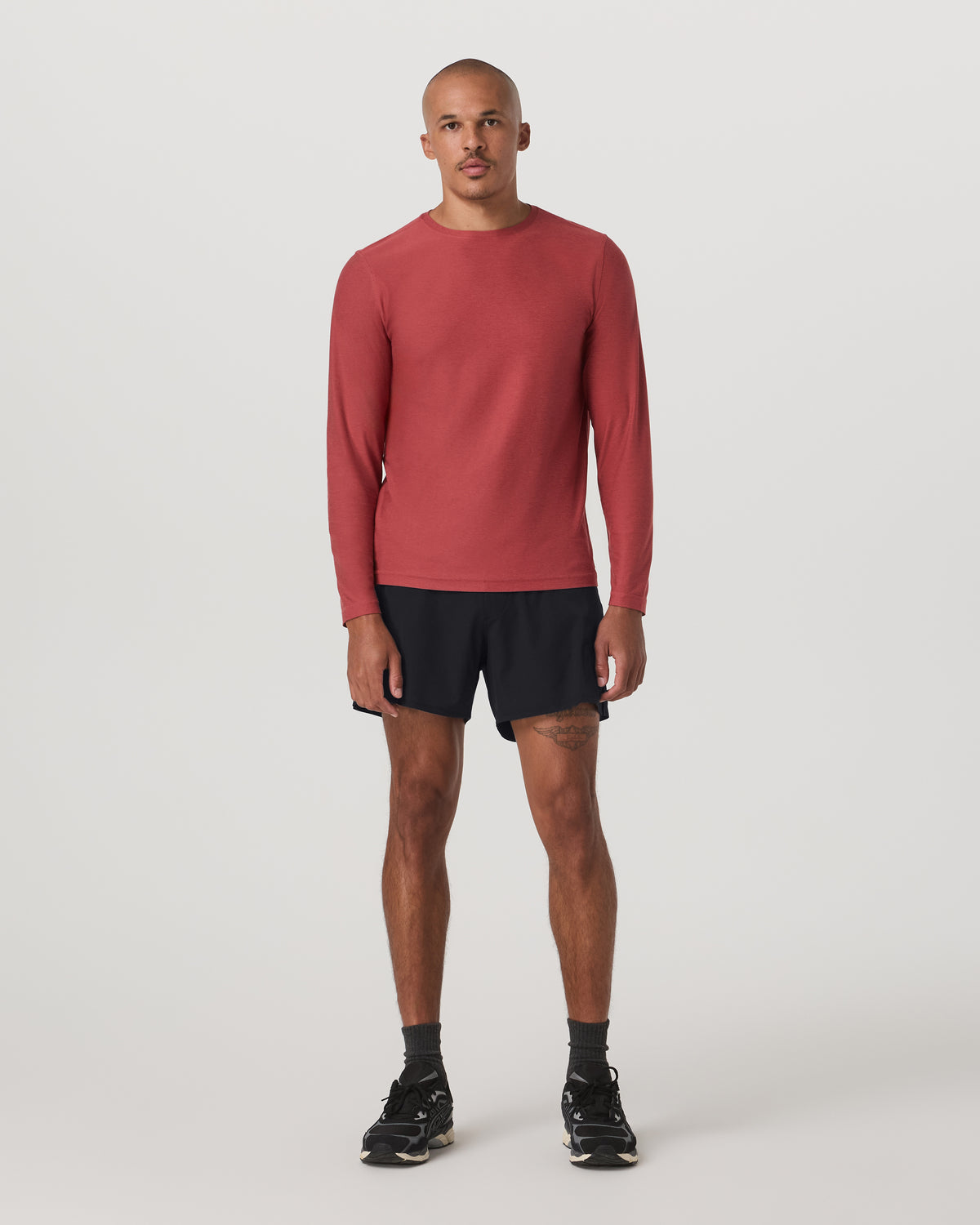 Long Sleeve Strato Tech Tee Fire Heather Workout Shirt | Vuori discount - US 8092