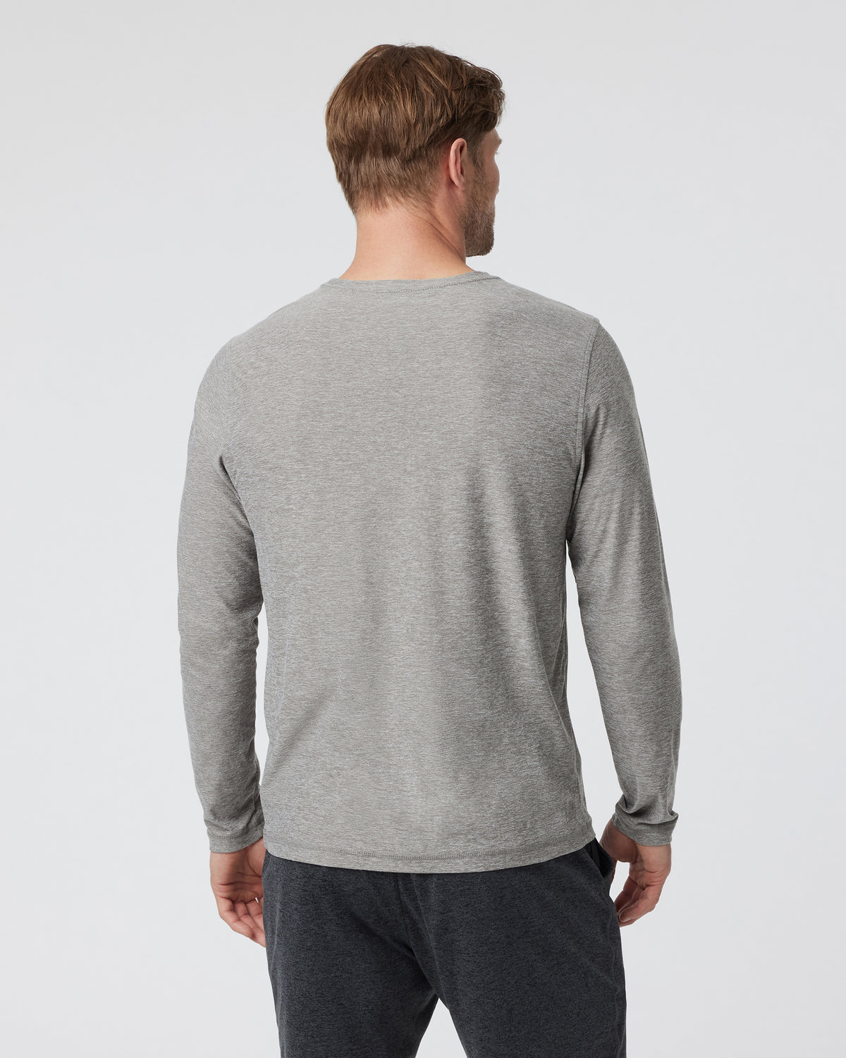 Long-Sleeve Strato Tech Tee Heather Grey Shirt | Vuori onsale - US 9765