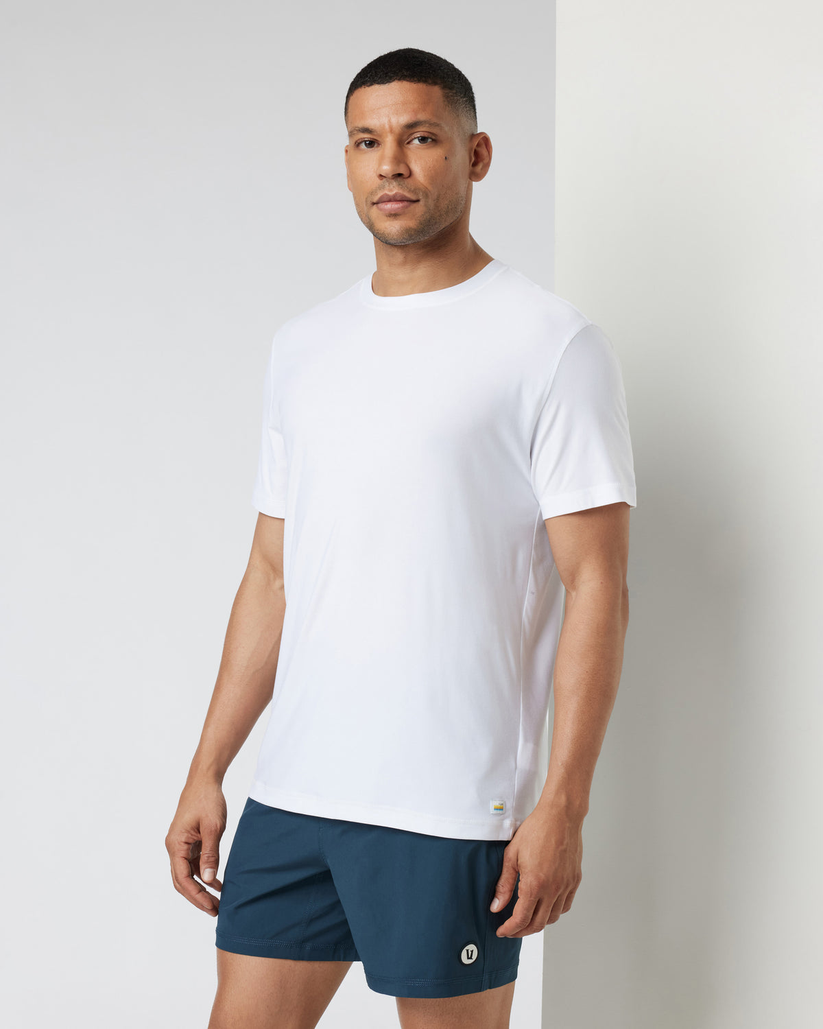 Strato Tech Tee Men's White Tech Shirt | Vuori outlet - US 3862