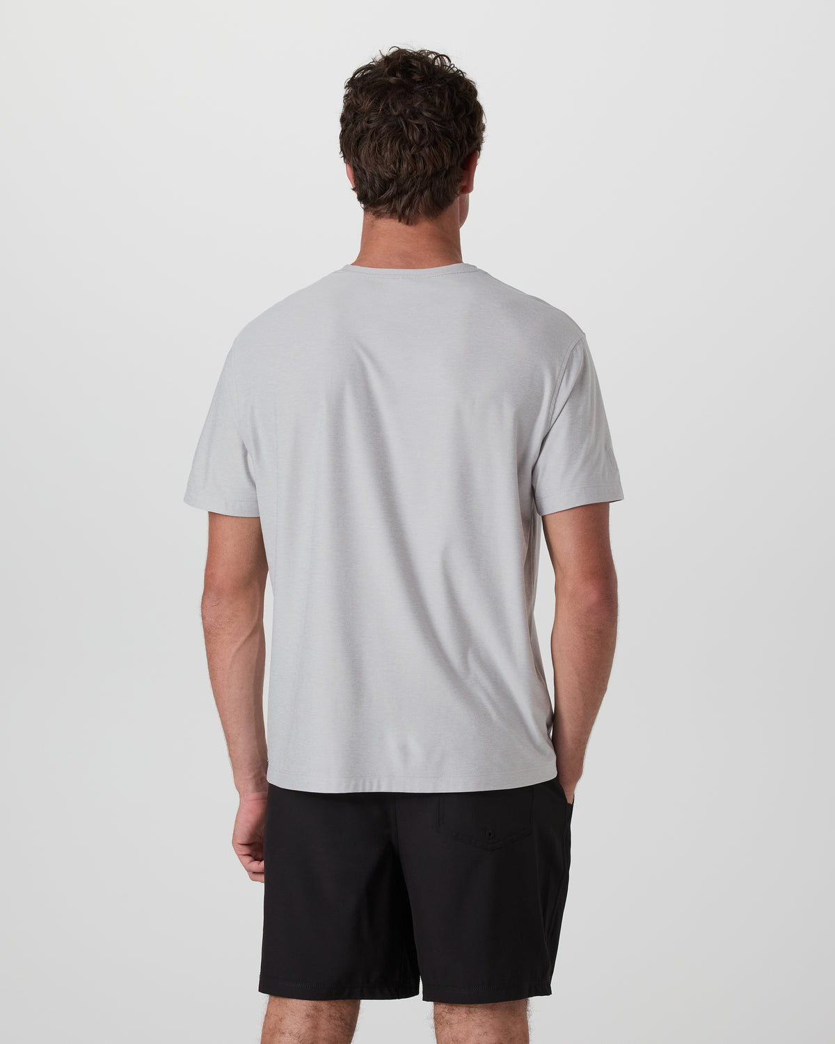 Short Sleeve Strato Pocket Tee - Relaxed Fit Platinum Heather | Vuori for sale - US 9505