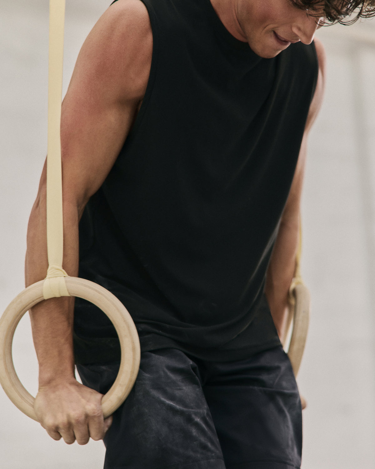 Strato Muscle Tee Men's Black Muscle Shirt | Vuori discount - US 9126
