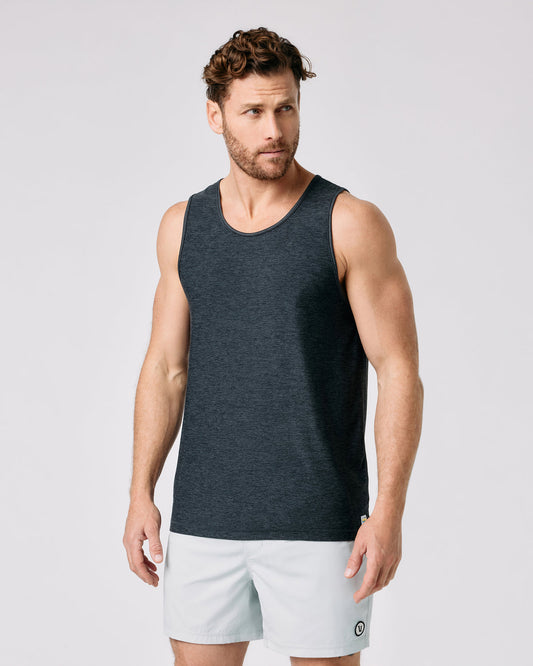 Strato Tech Tank Charcoal Heather | Vuori shop - US 7009