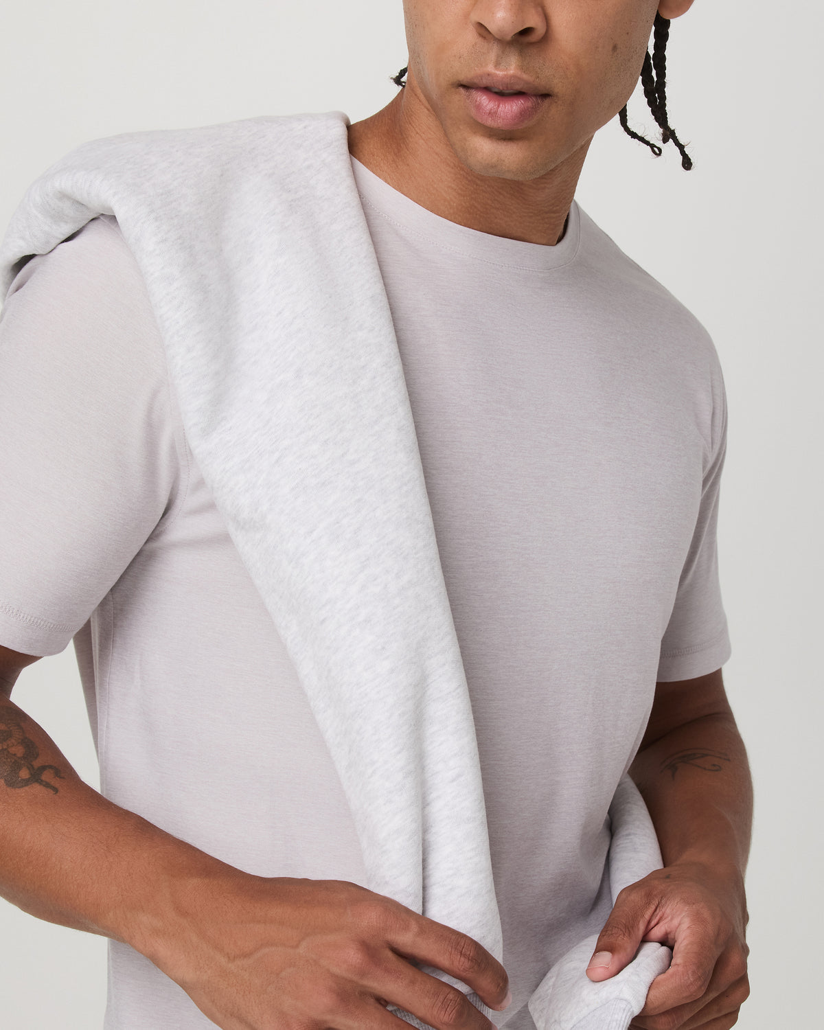 Strato Tech Tee Men's Thistle Heather Performance Shirt | Vuori onsale - US 8998