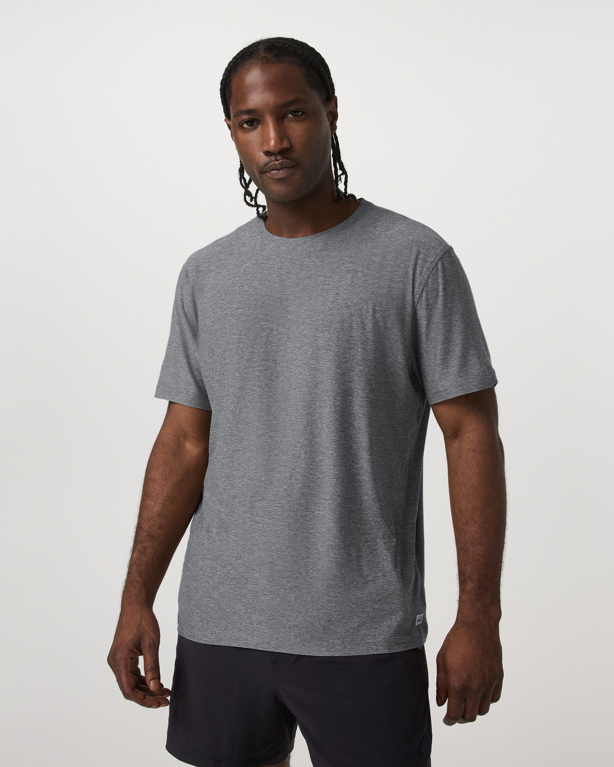 Short Sleeve Strato Tech Tee - Relaxed Fit Heather Grey | Vuori for sale - US 9926