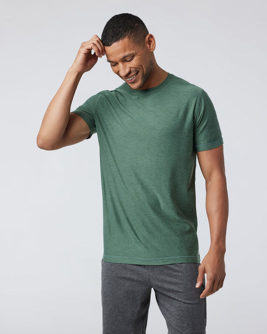 Strato Tech Tee Men's Sea Pine Heather Workout Shirt | Vuori online - US 8194