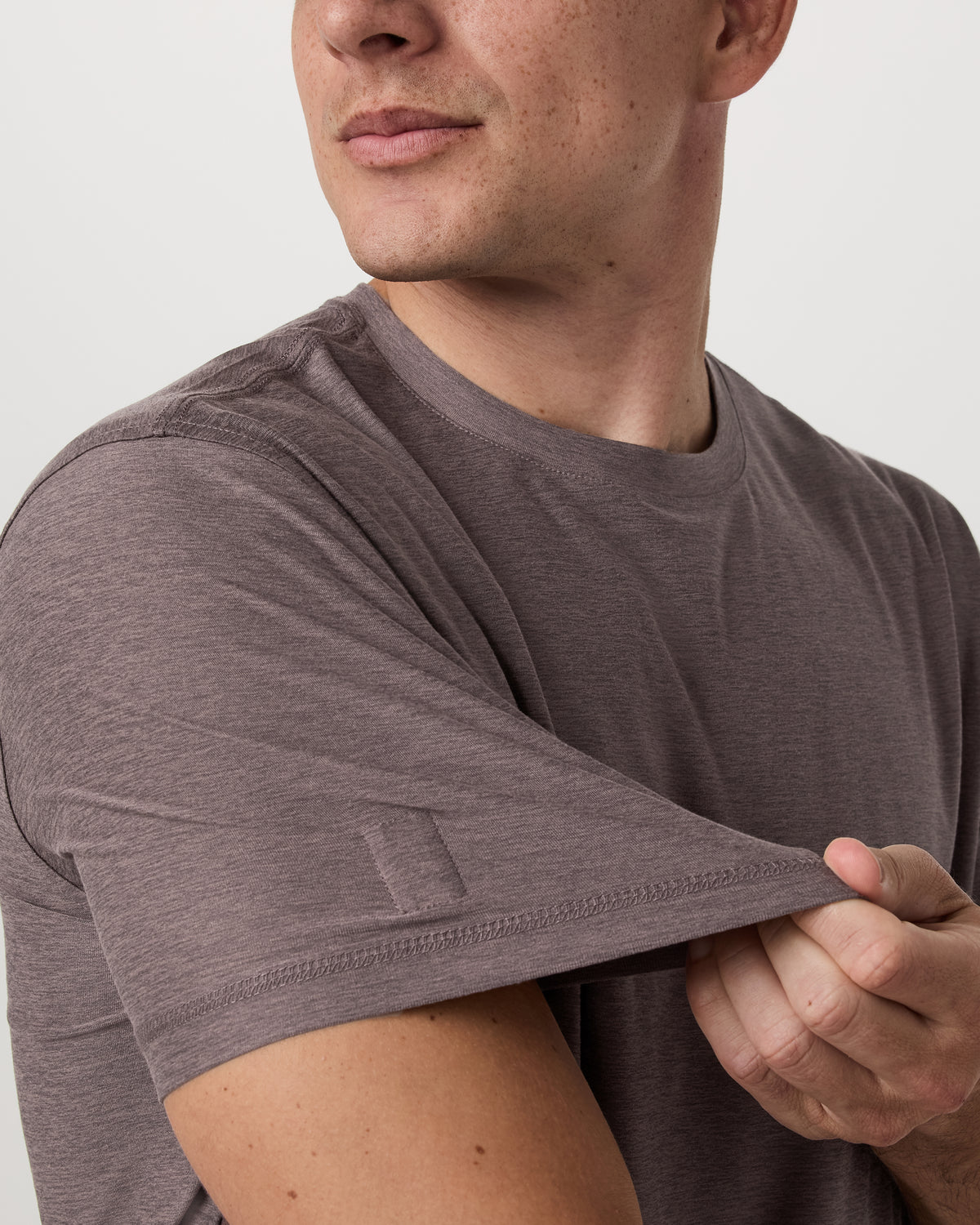 Strato Tech Tee Men's Huckleberry Heather T-Shirt | Vuori shop - US 1785