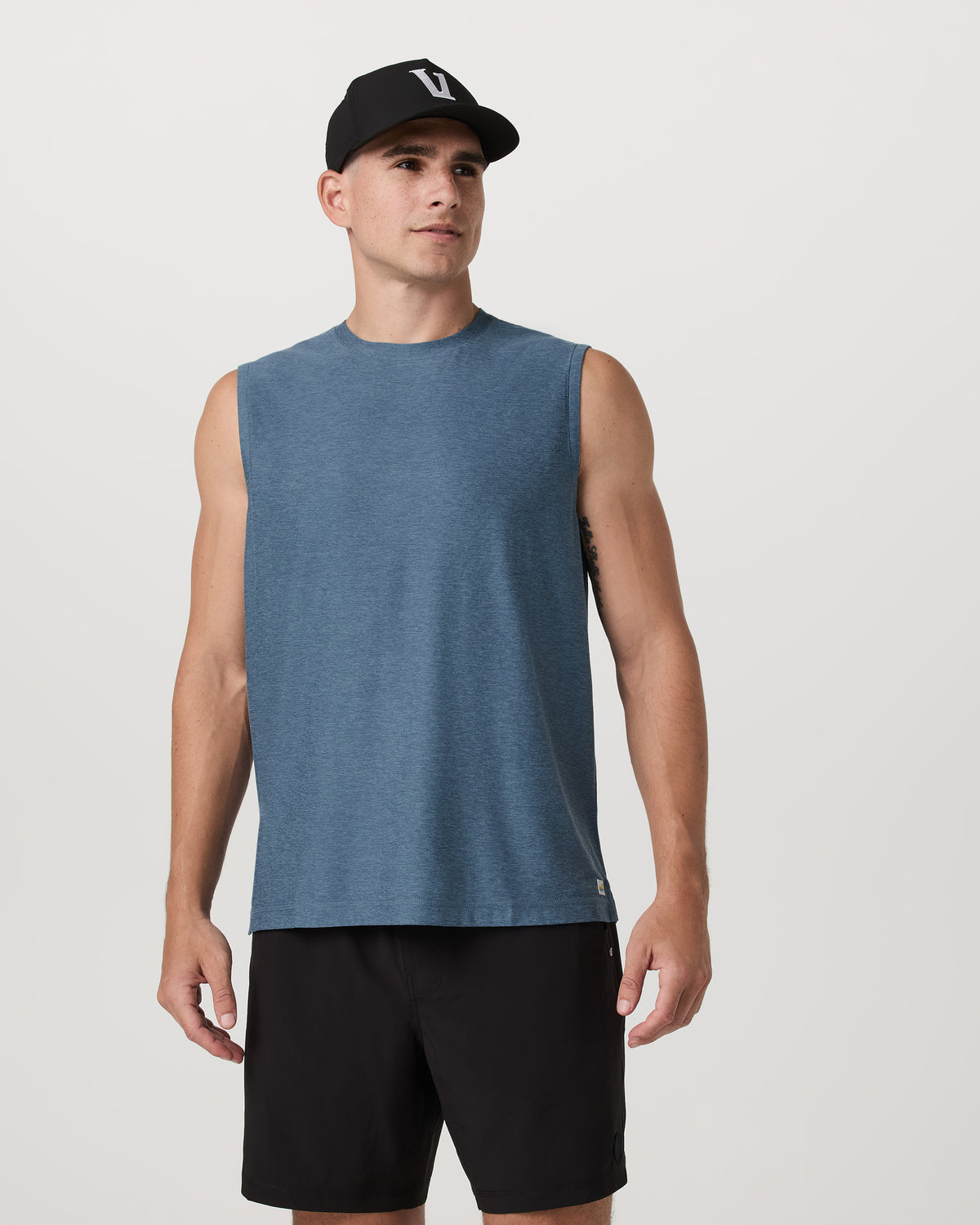 Strato Muscle Tee Men's Pool Blue Heather Tank Top | Vuori for sale - US 1537