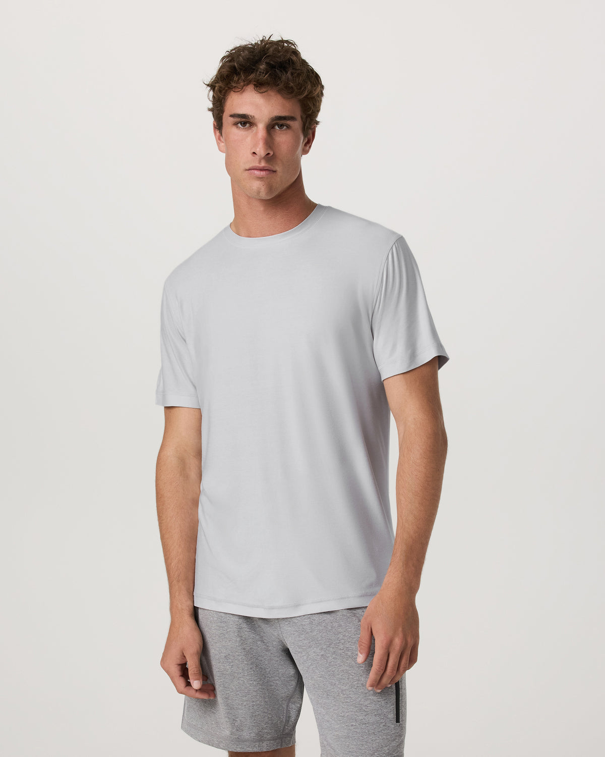 Strato Tech Tee Men's Frost Grey Workout Shirt | Vuori shop - US 7910