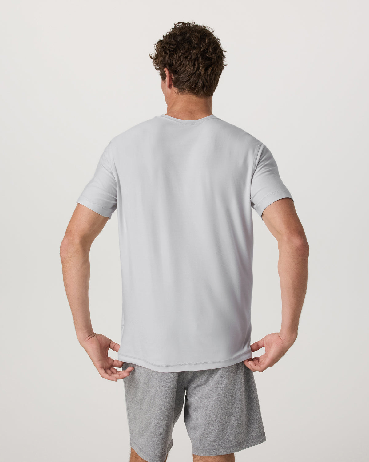 Strato Tech Tee Men's Frost Grey Workout Shirt | Vuori shop - US 7910