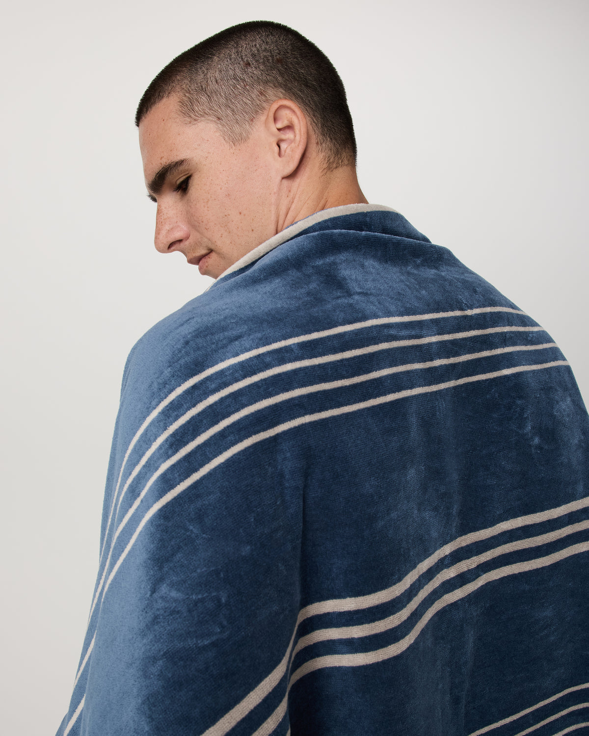 Fringe Beach Towel Versatile Towel - Pond | Vuori sale - US 7424