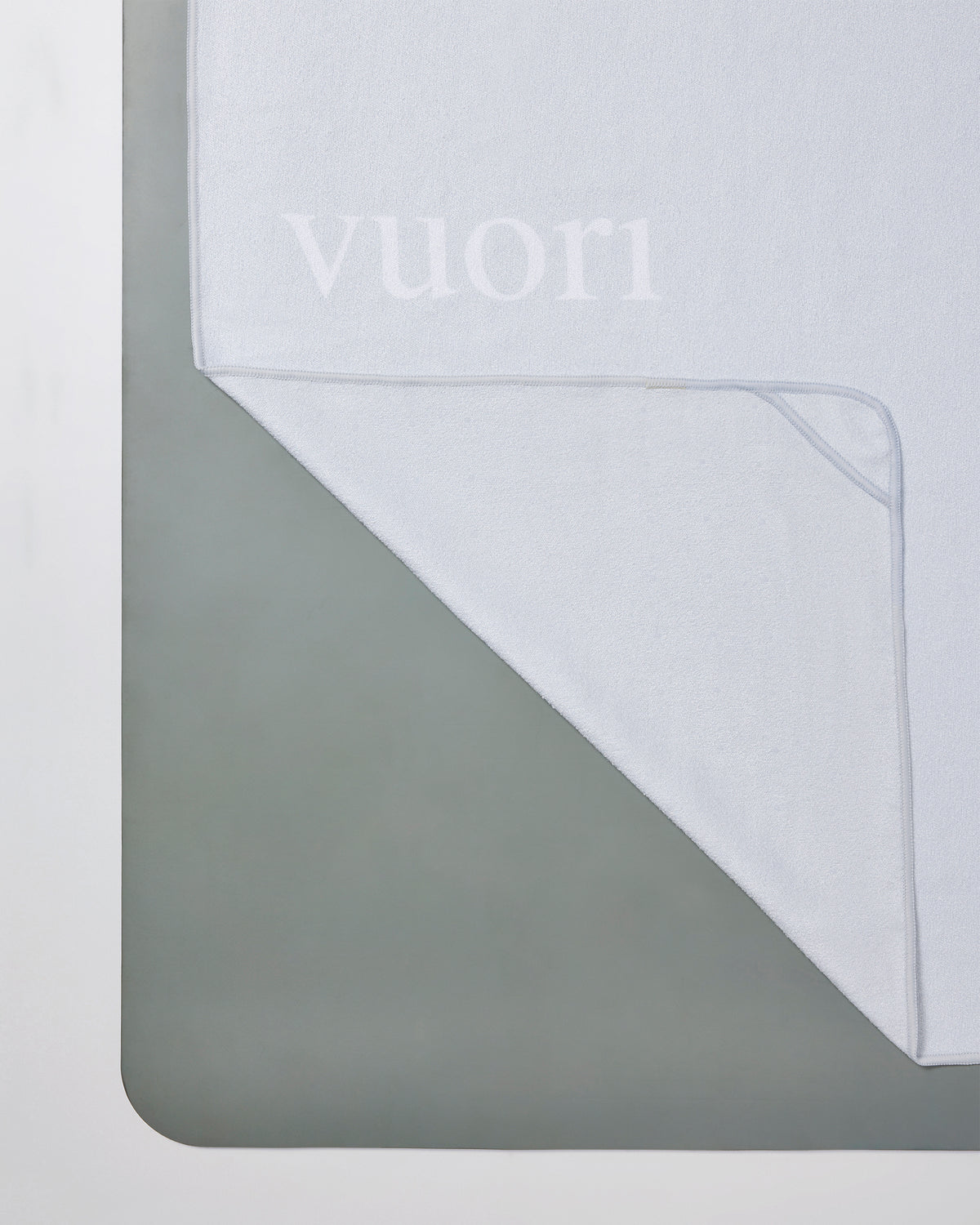 Yoga Mat Towel Frost Grey Yoga Mat Towel | Vuori onsale - US 5769