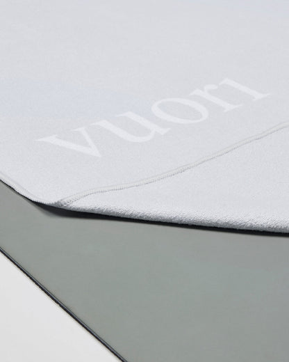 Yoga Mat Towel Frost Grey Yoga Mat Towel | Vuori onsale - US 5769