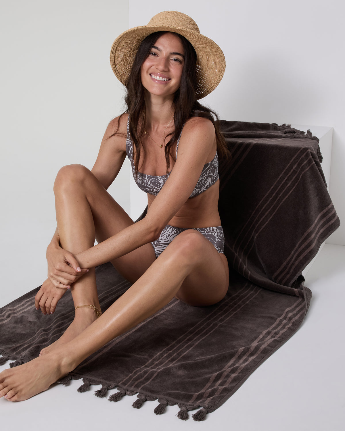 Fringe Beach Towel Java Quick Dry Towel | Vuori for sale - US 6731