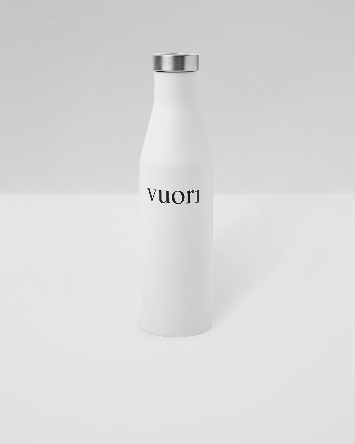 S6 Wordmark Mizu Water Bottle White Insulated Bottle | Vuori online - US 9907